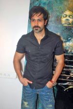 Emraan Hashmi at Tum Mile 3-d painting launch on 29th Oct 2009 (3).JPG